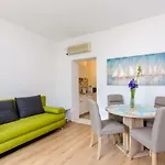 Saint Mary * דוברובניק
